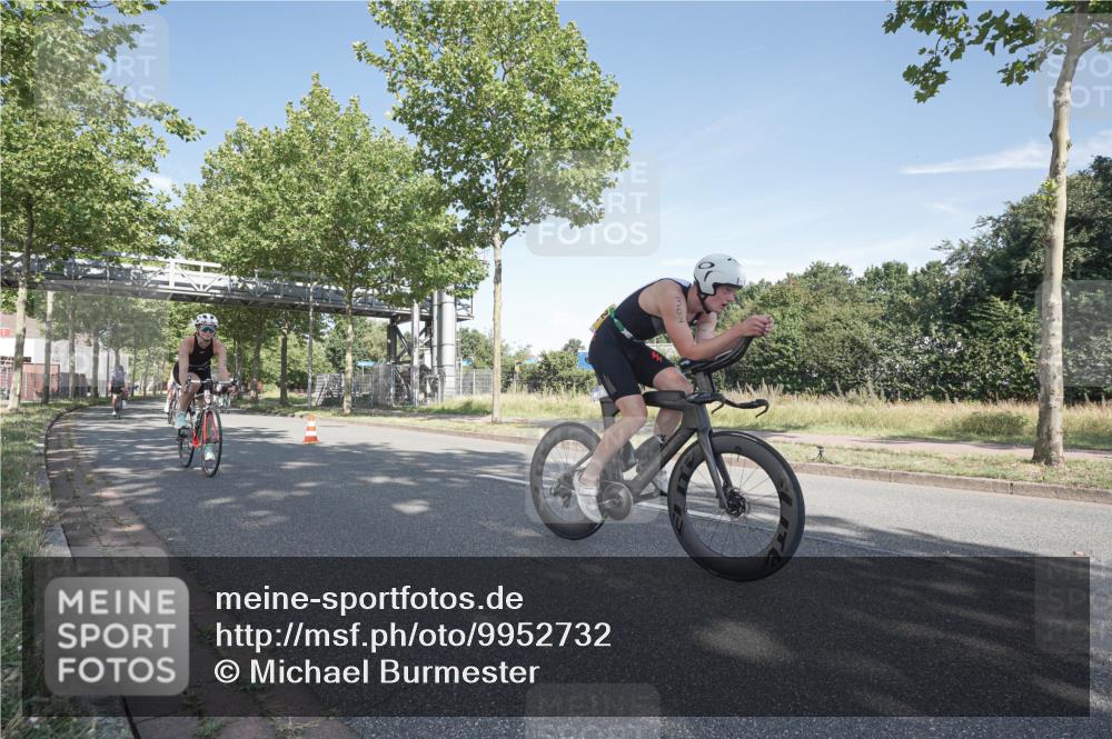 09.08.2026 - GEWOBA Citytriathlon Bremen Michael Burmester http://msf.ph/oto/9952732 09.08.2026 10:33:07 Radfahren 1, 63, 83, 103, 173, 302, 353, 413, 419, 453, 457, 483, 486, 493, 503, 526 meine-sportfotos.de