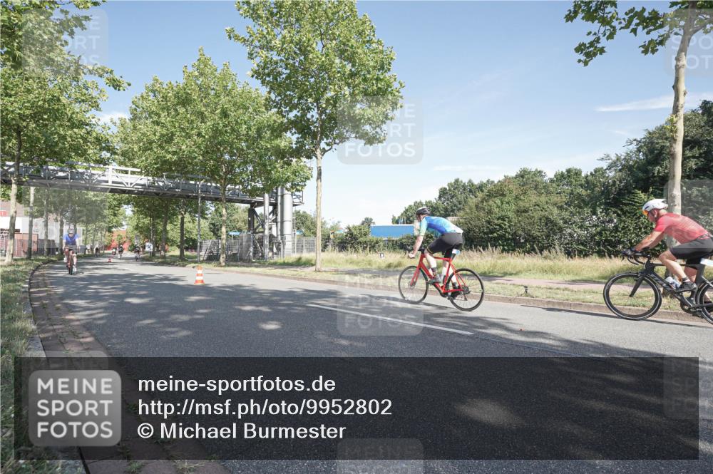 09.08.2026 - GEWOBA Citytriathlon Bremen Michael Burmester http://msf.ph/oto/9952802 09.08.2026 10:34:07 Radfahren 292, 306, 448, 477, 490, 495, 522, 531 meine-sportfotos.de