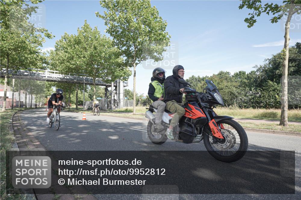 09.08.2026 - GEWOBA Citytriathlon Bremen Michael Burmester http://msf.ph/oto/9952812 09.08.2026 10:34:13 Radfahren 292, 306, 477, 495 meine-sportfotos.de