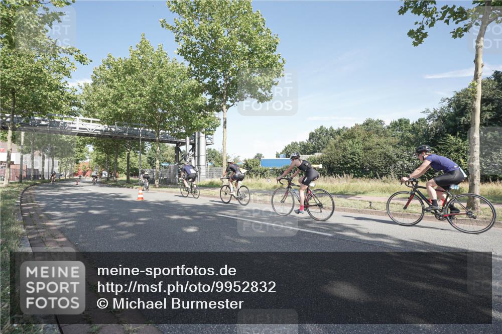 09.08.2026 - GEWOBA Citytriathlon Bremen Michael Burmester http://msf.ph/oto/9952832 09.08.2026 10:34:27 Radfahren 47, 386, 477 meine-sportfotos.de
