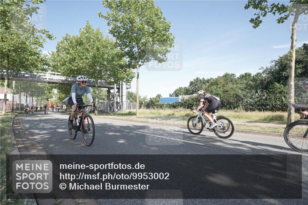 09.08.2026 - GEWOBA Citytriathlon Bremen Michael Burmester http://msf.ph/oto/9953002 09.08.2026 10:35:59 Radfahren 17, 29, 89, 107, 109, 123, 151, 153, 167, 187, 201, 241, 444, 462, 466, 471, 494 meine-sportfotos.de