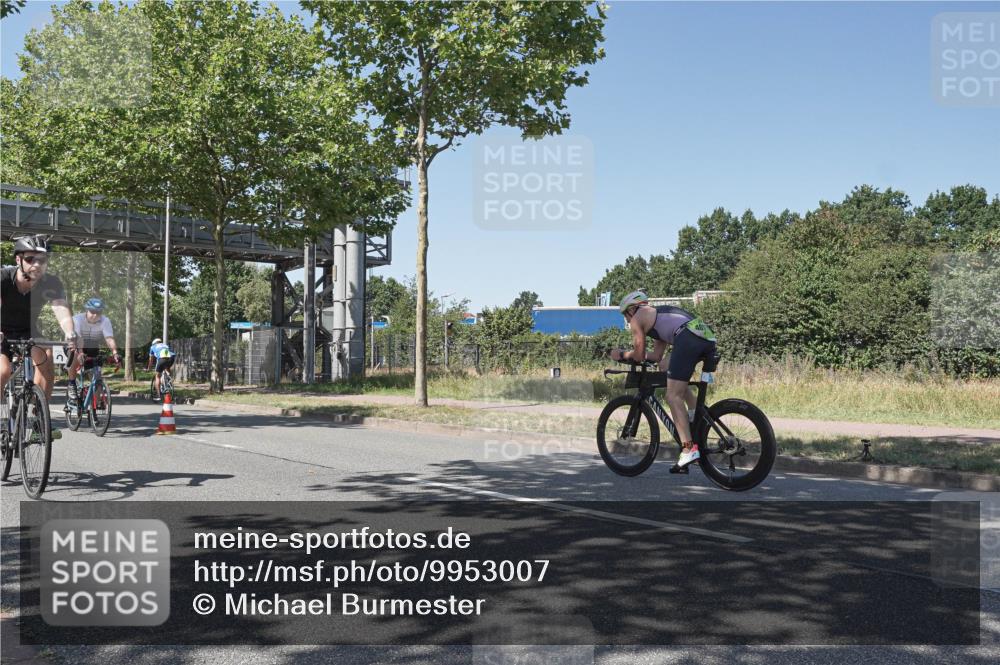 09.08.2026 - GEWOBA Citytriathlon Bremen Michael Burmester http://msf.ph/oto/9953007 09.08.2026 14:13:51 Radfahren 12, 47, 95, 98, 126, 130, 152, 179 meine-sportfotos.de