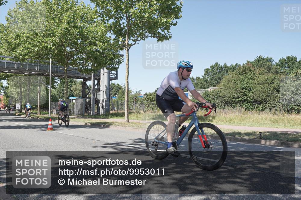 09.08.2026 - GEWOBA Citytriathlon Bremen Michael Burmester http://msf.ph/oto/9953011 09.08.2026 14:13:51 Radfahren 12, 47, 95, 98, 126, 130, 152, 179 meine-sportfotos.de