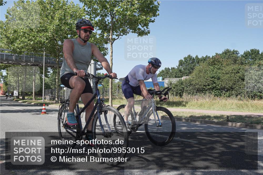 09.08.2026 - GEWOBA Citytriathlon Bremen Michael Burmester http://msf.ph/oto/9953015 09.08.2026 14:13:59 Radfahren 47, 57, 126, 130, 146, 186 meine-sportfotos.de