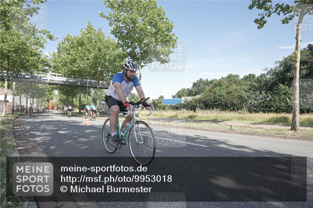 09.08.2026 - GEWOBA Citytriathlon Bremen Michael Burmester http://msf.ph/oto/9953018 09.08.2026 10:36:10 Radfahren 23, 151, 153, 167, 187, 390, 444, 460, 466, 480, 530 meine-sportfotos.de
