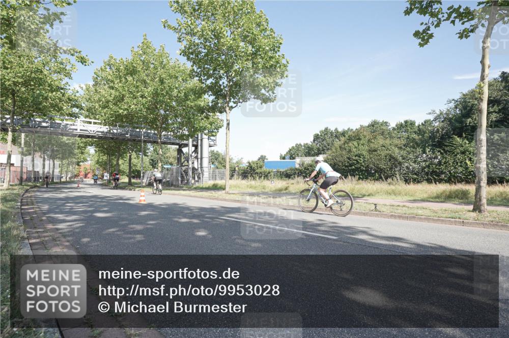 09.08.2026 - GEWOBA Citytriathlon Bremen Michael Burmester http://msf.ph/oto/9953028 09.08.2026 10:36:15 Radfahren 23, 390, 460, 480, 530 meine-sportfotos.de