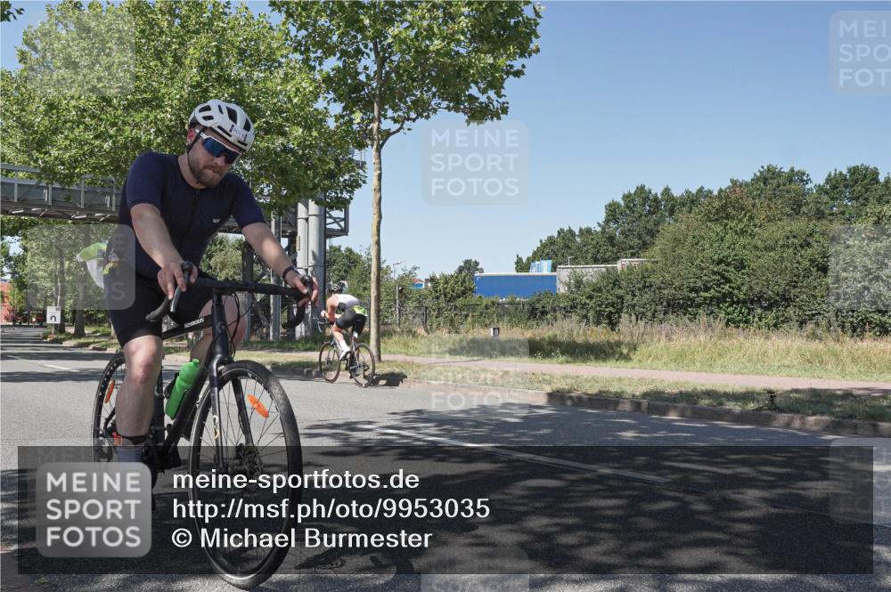 09.08.2026 - GEWOBA Citytriathlon Bremen Michael Burmester http://msf.ph/oto/9953035 09.08.2026 14:14:22 Radfahren 6, 9, 19, 28, 53, 69, 90, 295 meine-sportfotos.de