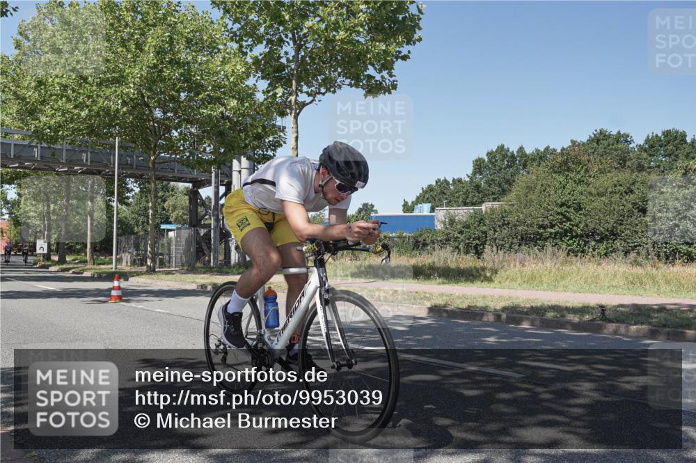 09.08.2026 - GEWOBA Citytriathlon Bremen Michael Burmester http://msf.ph/oto/9953039 09.08.2026 14:14:27 Radfahren 9, 19, 28, 53, 90, 265, 278, 295 meine-sportfotos.de