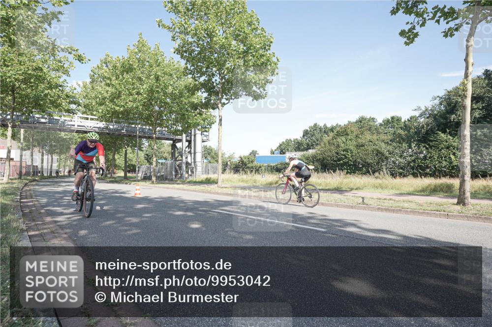 09.08.2026 - GEWOBA Citytriathlon Bremen Michael Burmester http://msf.ph/oto/9953042 09.08.2026 10:36:24 Radfahren 21, 23, 135, 139, 163, 179, 211, 233, 460, 530 meine-sportfotos.de