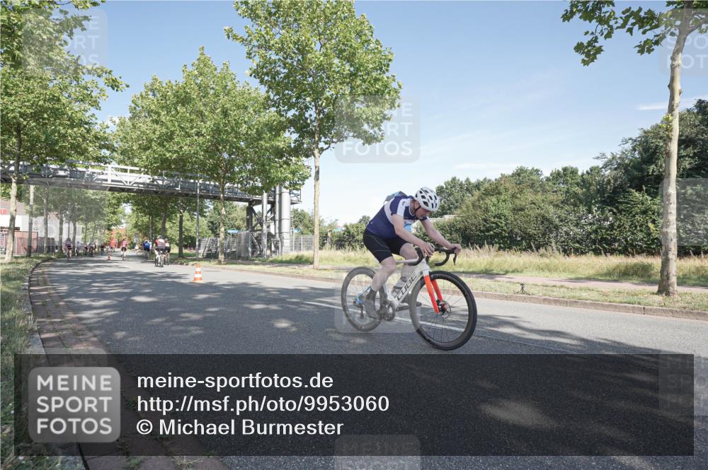 09.08.2026 - GEWOBA Citytriathlon Bremen Michael Burmester http://msf.ph/oto/9953060 09.08.2026 10:36:36 Radfahren 19, 21, 41, 67, 135, 139, 163, 179, 191, 211, 223, 225, 233, 281, 349, 426 meine-sportfotos.de