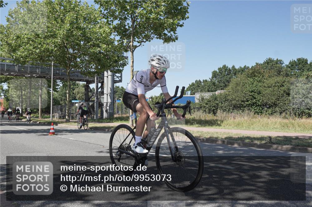 09.08.2026 - GEWOBA Citytriathlon Bremen Michael Burmester http://msf.ph/oto/9953073 09.08.2026 14:14:55 Radfahren 3, 64 meine-sportfotos.de