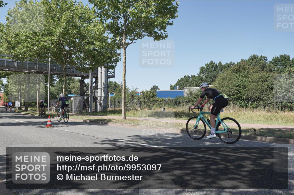 09.08.2026 - GEWOBA Citytriathlon Bremen Michael Burmester http://msf.ph/oto/9953097 09.08.2026 14:15:13 Radfahren 66, 374 meine-sportfotos.de