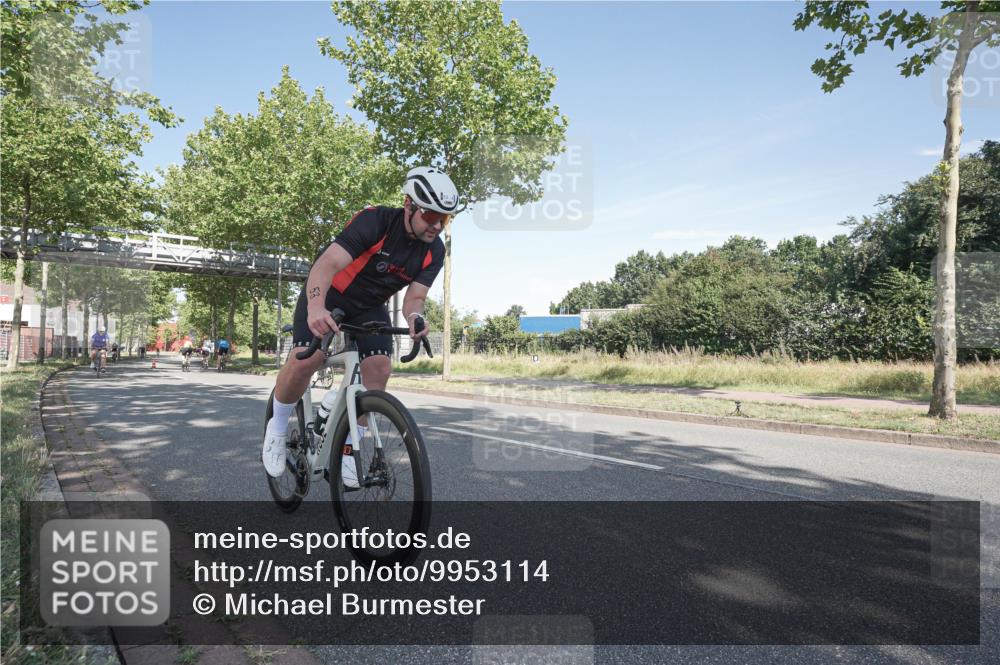 09.08.2026 - GEWOBA Citytriathlon Bremen Michael Burmester http://msf.ph/oto/9953114 09.08.2026 10:37:20 Radfahren 53, 61, 113, 287, 451, 459 meine-sportfotos.de