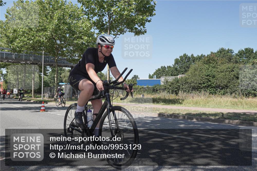 09.08.2026 - GEWOBA Citytriathlon Bremen Michael Burmester http://msf.ph/oto/9953129 09.08.2026 14:15:41 Radfahren 7, 122, 218, 257, 260, 263, 285, 302, 349, 354 meine-sportfotos.de
