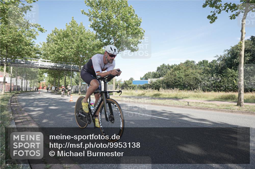 09.08.2026 - GEWOBA Citytriathlon Bremen Michael Burmester http://msf.ph/oto/9953138 09.08.2026 10:37:44 Radfahren 45, 185, 237, 387, 434 meine-sportfotos.de