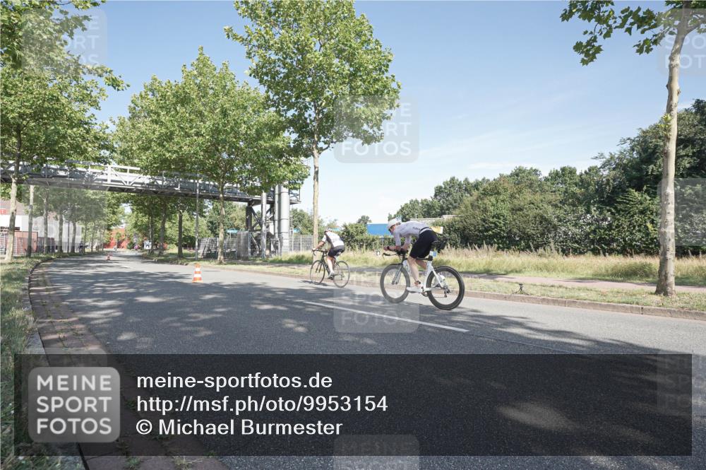 09.08.2026 - GEWOBA Citytriathlon Bremen Michael Burmester http://msf.ph/oto/9953154 09.08.2026 10:38:09 Radfahren 35, 75, 117, 149, 310, 488 meine-sportfotos.de