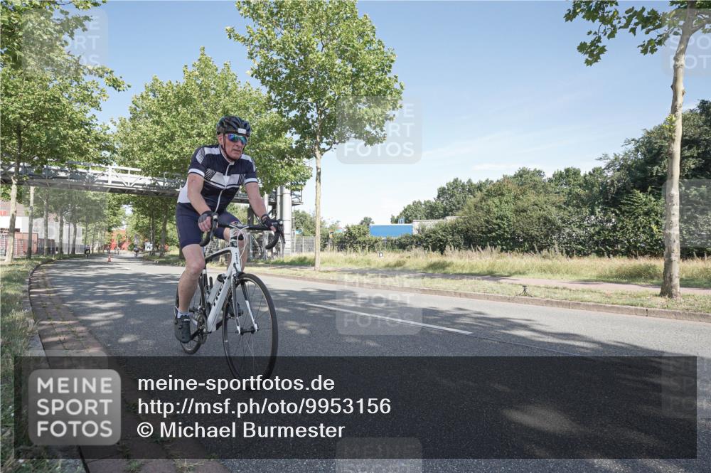 09.08.2026 - GEWOBA Citytriathlon Bremen Michael Burmester http://msf.ph/oto/9953156 09.08.2026 10:38:15 Radfahren 35, 49, 75, 117, 149, 171, 310, 409, 488 meine-sportfotos.de