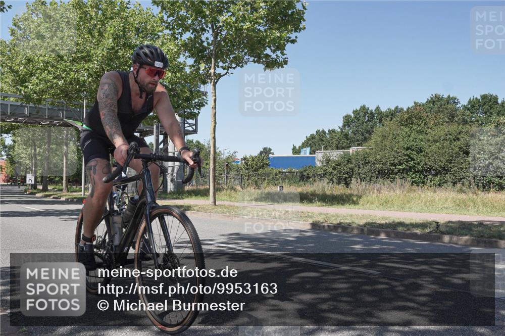 09.08.2026 - GEWOBA Citytriathlon Bremen Michael Burmester http://msf.ph/oto/9953163 09.08.2026 14:16:05 Radfahren 39, 43, 89, 133, 172, 182, 232, 291, 329 meine-sportfotos.de