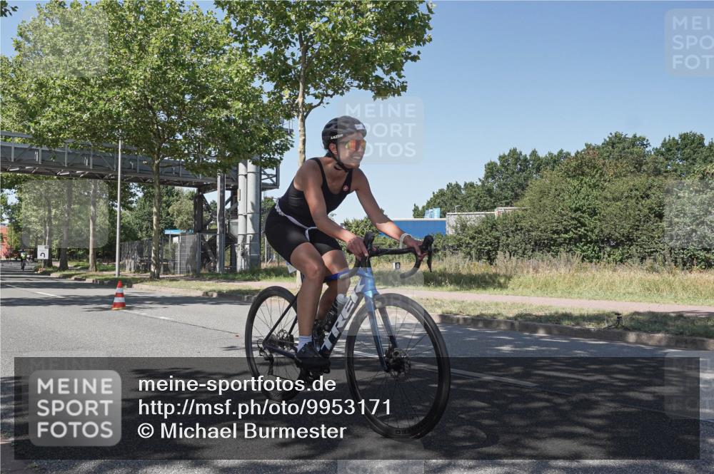 09.08.2026 - GEWOBA Citytriathlon Bremen Michael Burmester http://msf.ph/oto/9953171 09.08.2026 14:16:16 Radfahren 20, 39, 217, 220, 329, 345, 351 meine-sportfotos.de