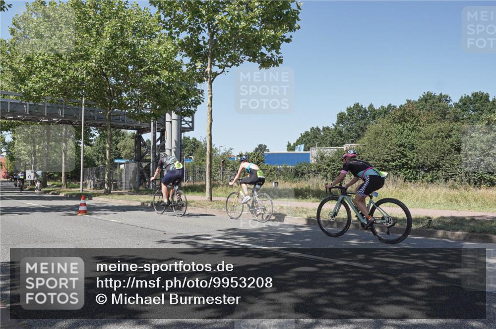 09.08.2026 - GEWOBA Citytriathlon Bremen Michael Burmester http://msf.ph/oto/9953208 09.08.2026 14:16:40 Radfahren 132, 192, 203, 240, 325, 334, 360 meine-sportfotos.de