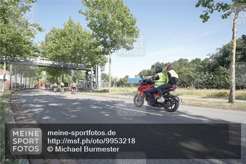 09.08.2026 - GEWOBA Citytriathlon Bremen Michael Burmester http://msf.ph/oto/9953218 09.08.2026 10:39:27 Radfahren 9, 227, 429, 431 meine-sportfotos.de