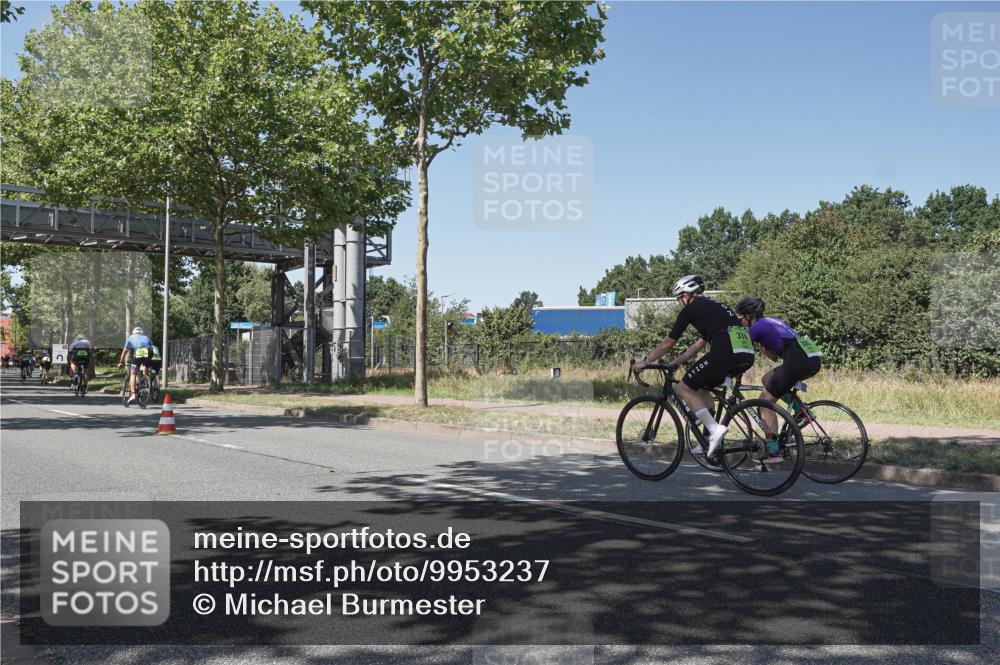 09.08.2026 - GEWOBA Citytriathlon Bremen Michael Burmester http://msf.ph/oto/9953237 09.08.2026 14:16:57 Radfahren 106, 236, 286, 334, 339 meine-sportfotos.de