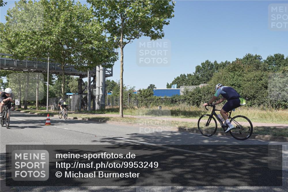 09.08.2026 - GEWOBA Citytriathlon Bremen Michael Burmester http://msf.ph/oto/9953249 09.08.2026 14:17:05 Radfahren 106, 211, 339, 395, 396 meine-sportfotos.de