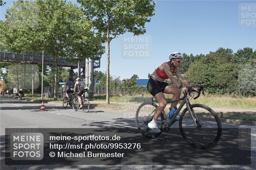 09.08.2026 - GEWOBA Citytriathlon Bremen Michael Burmester http://msf.ph/oto/9953276 09.08.2026 14:17:25 Radfahren 42, 88, 101, 110, 193, 274, 309, 321, 337, 356 meine-sportfotos.de