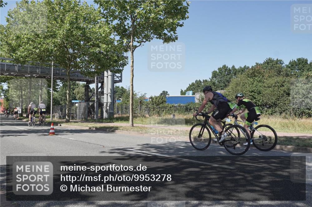 09.08.2026 - GEWOBA Citytriathlon Bremen Michael Burmester http://msf.ph/oto/9953278 09.08.2026 14:17:26 Radfahren 42, 88, 101, 110, 193, 274, 309, 321, 337, 356 meine-sportfotos.de