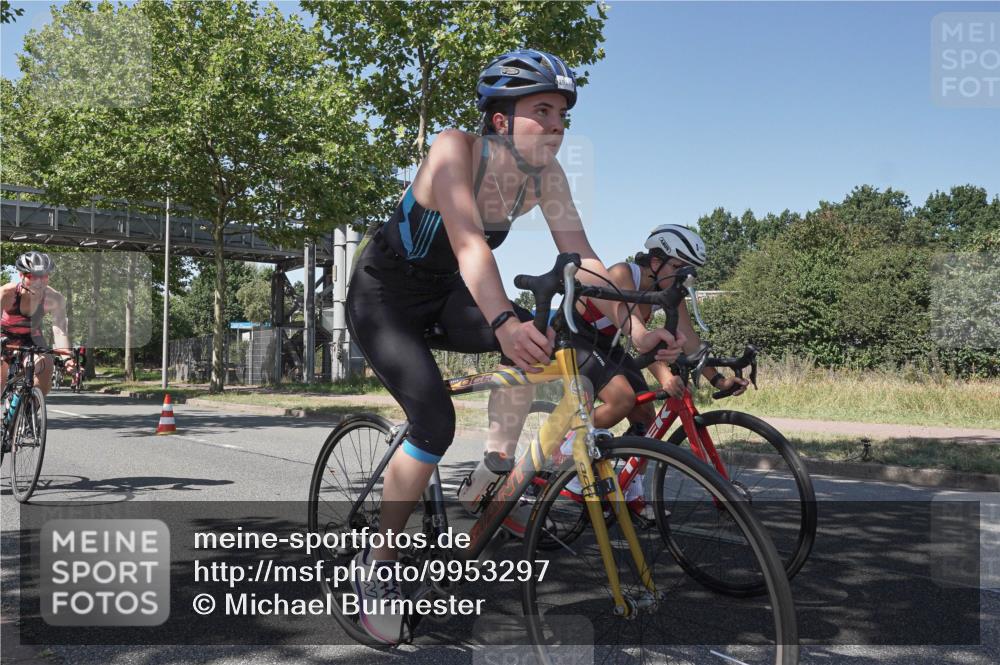 09.08.2026 - GEWOBA Citytriathlon Bremen Michael Burmester http://msf.ph/oto/9953297 09.08.2026 14:17:35 Radfahren 88, 106, 110, 193, 229, 269, 274, 309, 321, 337, 356, 429, 470 meine-sportfotos.de