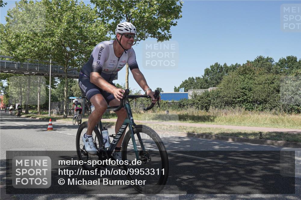 09.08.2026 - GEWOBA Citytriathlon Bremen Michael Burmester http://msf.ph/oto/9953311 09.08.2026 14:17:40 Radfahren 88, 106, 110, 193, 229, 256, 269, 274, 290, 293, 309, 316, 321, 337, 356, 378, 429, 457, 470 meine-sportfotos.de