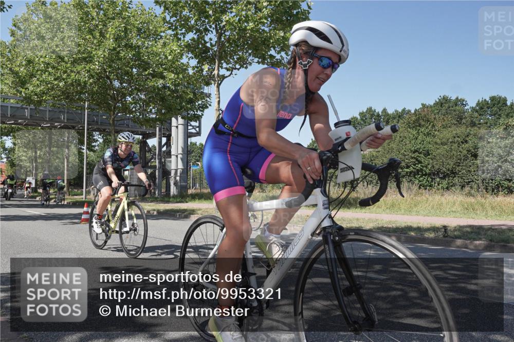 09.08.2026 - GEWOBA Citytriathlon Bremen Michael Burmester http://msf.ph/oto/9953321 09.08.2026 14:17:43 Radfahren 106, 193, 229, 235, 256, 269, 290, 293, 309, 316, 320, 336, 337, 378, 429, 457, 470, 485 meine-sportfotos.de