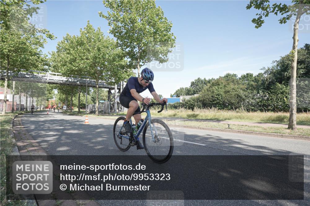 09.08.2026 - GEWOBA Citytriathlon Bremen Michael Burmester http://msf.ph/oto/9953323 09.08.2026 10:41:55 Radfahren 161, 291, 314, 358 meine-sportfotos.de