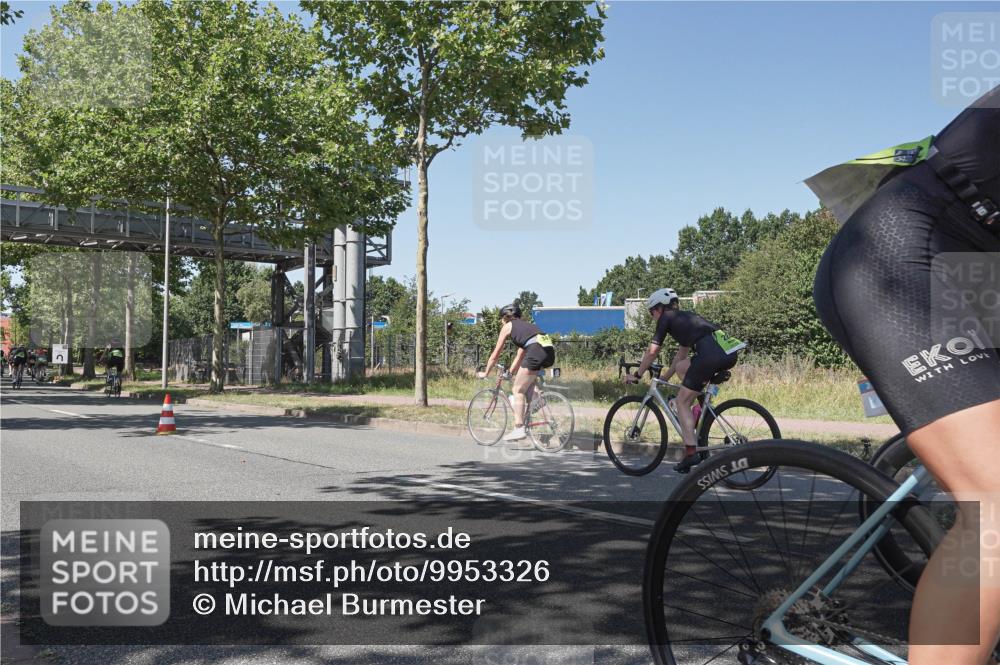 09.08.2026 - GEWOBA Citytriathlon Bremen Michael Burmester http://msf.ph/oto/9953326 09.08.2026 14:17:45 Radfahren 106, 205, 229, 235, 256, 269, 290, 293, 309, 316, 320, 336, 337, 378, 429, 457, 470, 485 meine-sportfotos.de