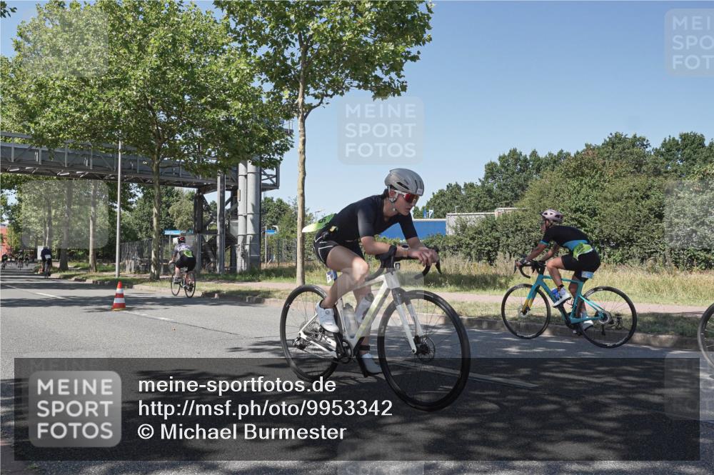 09.08.2026 - GEWOBA Citytriathlon Bremen Michael Burmester http://msf.ph/oto/9953342 09.08.2026 14:17:51 Radfahren 65, 190, 205, 229, 235, 256, 269, 290, 292, 293, 305, 316, 320, 336, 362, 364, 378, 429, 457, 470, 485 meine-sportfotos.de