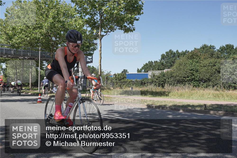 09.08.2026 - GEWOBA Citytriathlon Bremen Michael Burmester http://msf.ph/oto/9953351 09.08.2026 14:17:55 Radfahren 65, 190, 205, 235, 256, 290, 292, 293, 305, 316, 320, 336, 362, 364, 371, 378, 457, 470, 485 meine-sportfotos.de