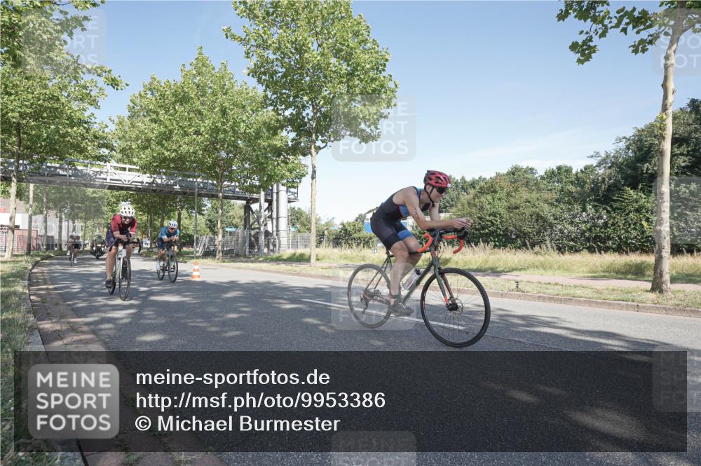 09.08.2026 - GEWOBA Citytriathlon Bremen Michael Burmester http://msf.ph/oto/9953386 09.08.2026 10:43:22 Radfahren 290, 315, 319, 321, 427, 463 meine-sportfotos.de