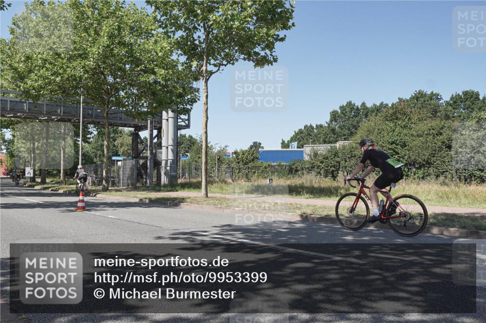 09.08.2026 - GEWOBA Citytriathlon Bremen Michael Burmester http://msf.ph/oto/9953399 09.08.2026 14:18:20 Radfahren 87, 207, 213, 242, 276, 288, 300, 363, 404, 448, 453, 462, 466, 527 meine-sportfotos.de