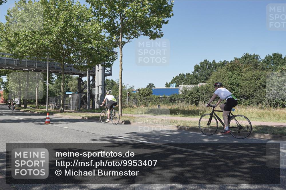 09.08.2026 - GEWOBA Citytriathlon Bremen Michael Burmester http://msf.ph/oto/9953407 09.08.2026 14:18:26 Radfahren 18, 87, 202, 207, 213, 276, 280, 288, 307, 363, 377, 448, 453, 462, 527 meine-sportfotos.de