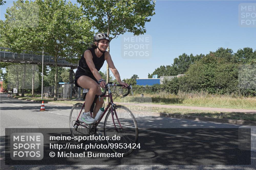 09.08.2026 - GEWOBA Citytriathlon Bremen Michael Burmester http://msf.ph/oto/9953424 09.08.2026 14:18:38 Radfahren 18, 173, 202, 221, 277, 280, 297, 307, 314, 347, 352, 369, 377, 385, 448 meine-sportfotos.de