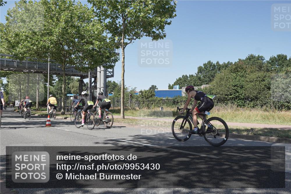 09.08.2026 - GEWOBA Citytriathlon Bremen Michael Burmester http://msf.ph/oto/9953430 09.08.2026 14:18:41 Radfahren 18, 107, 173, 202, 221, 227, 266, 277, 280, 289, 297, 307, 314, 324, 347, 352, 369, 377, 385 meine-sportfotos.de