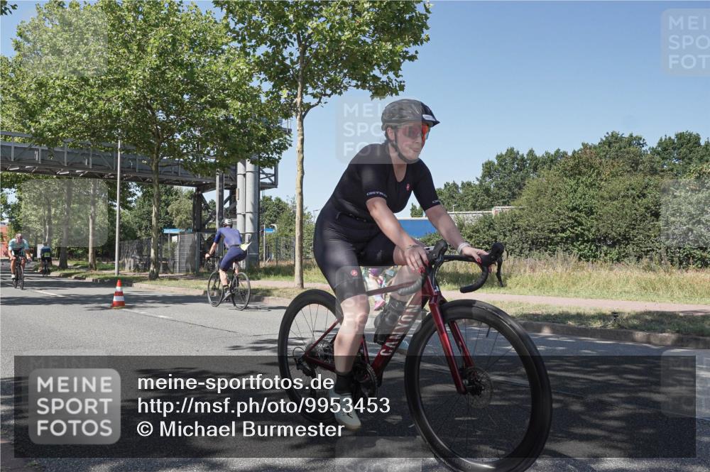 09.08.2026 - GEWOBA Citytriathlon Bremen Michael Burmester http://msf.ph/oto/9953453 09.08.2026 14:18:51 Radfahren 107, 173, 210, 221, 227, 244, 266, 277, 289, 297, 314, 324, 344, 347, 352, 370, 385, 403, 455 meine-sportfotos.de