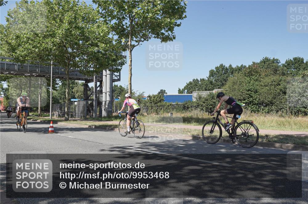 09.08.2026 - GEWOBA Citytriathlon Bremen Michael Burmester http://msf.ph/oto/9953468 09.08.2026 14:18:59 Radfahren 107, 210, 223, 227, 238, 244, 266, 289, 324, 341, 344, 370, 373, 403, 455 meine-sportfotos.de