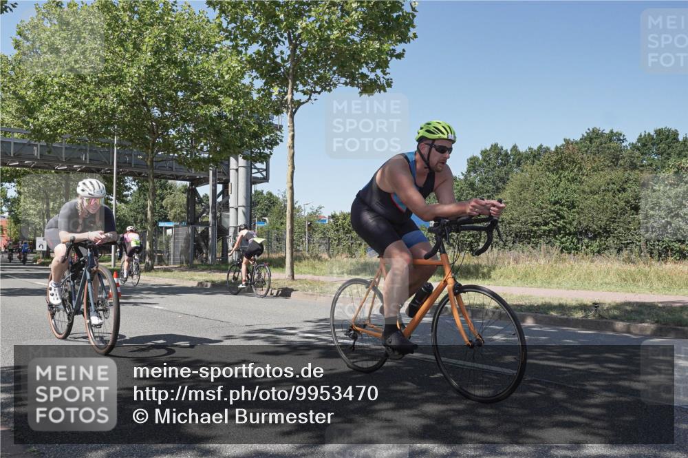 09.08.2026 - GEWOBA Citytriathlon Bremen Michael Burmester http://msf.ph/oto/9953470 09.08.2026 14:19:00 Radfahren 107, 210, 223, 238, 244, 266, 289, 306, 341, 344, 370, 373, 403, 455 meine-sportfotos.de