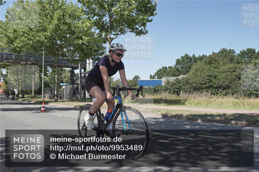 09.08.2026 - GEWOBA Citytriathlon Bremen Michael Burmester http://msf.ph/oto/9953489 09.08.2026 14:19:13 Radfahren 197, 204, 216, 223, 238, 253, 306, 335, 373 meine-sportfotos.de