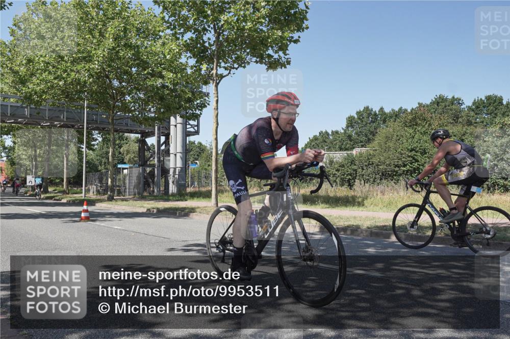 09.08.2026 - GEWOBA Citytriathlon Bremen Michael Burmester http://msf.ph/oto/9953511 09.08.2026 14:19:26 Radfahren 197, 204, 230, 261, 281, 330, 335, 342, 434, 487, 521, 523 meine-sportfotos.de