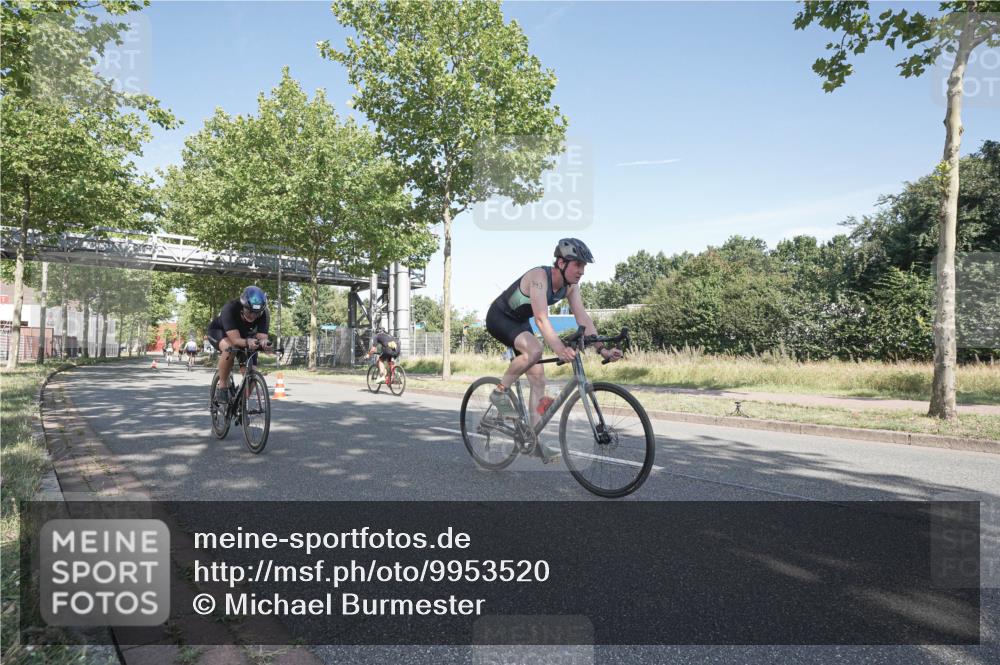 09.08.2026 - GEWOBA Citytriathlon Bremen Michael Burmester http://msf.ph/oto/9953520 09.08.2026 10:46:22 Radfahren 325, 328, 332, 343, 364, 366, 369, 379, 408, 502 meine-sportfotos.de