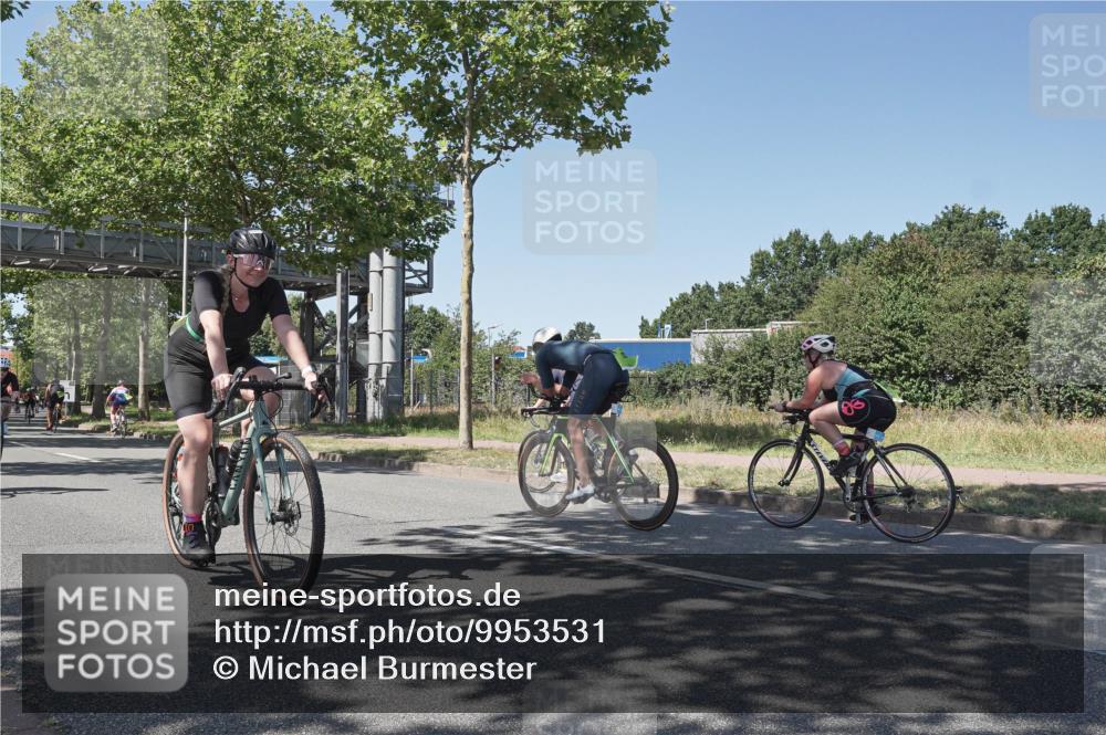 09.08.2026 - GEWOBA Citytriathlon Bremen Michael Burmester http://msf.ph/oto/9953531 09.08.2026 14:19:38 Radfahren 142, 166, 196, 206, 222, 230, 234, 261, 262, 273, 281, 319, 326, 330, 342, 434, 454, 521 meine-sportfotos.de