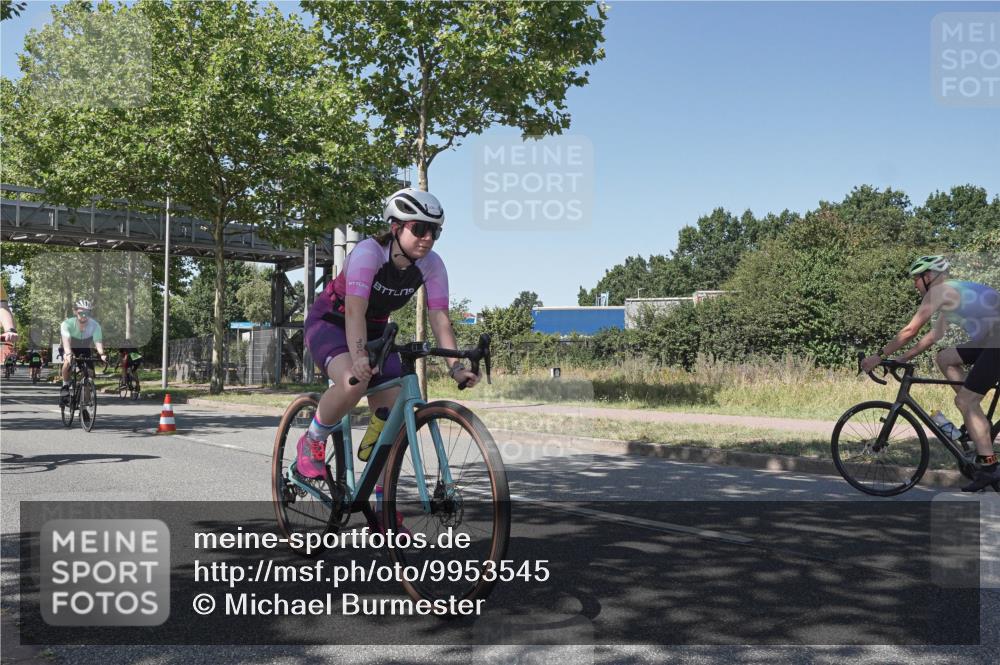 09.08.2026 - GEWOBA Citytriathlon Bremen Michael Burmester http://msf.ph/oto/9953545 09.08.2026 14:19:44 Radfahren 142, 166, 196, 206, 209, 222, 234, 239, 258, 262, 273, 281, 319, 326, 330, 342, 454, 458 meine-sportfotos.de