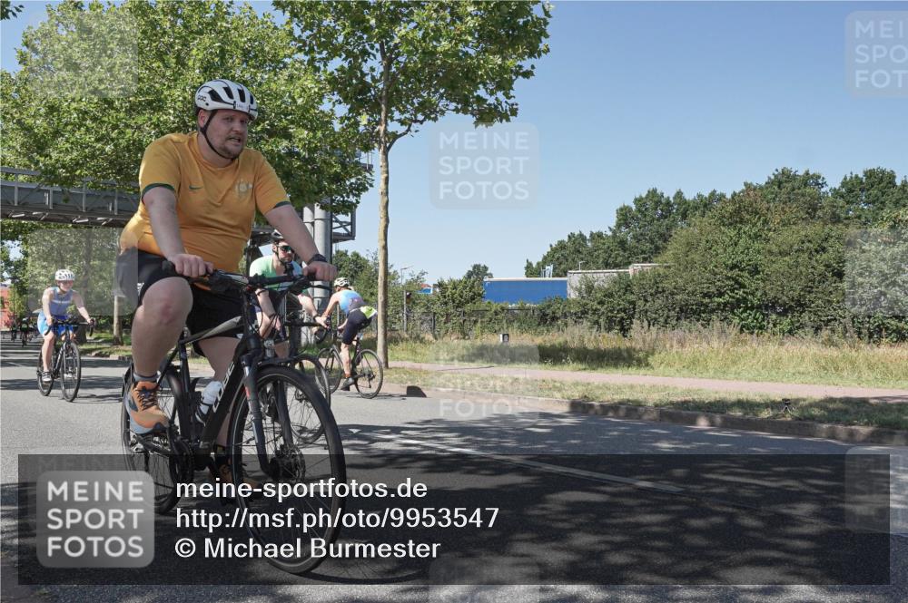09.08.2026 - GEWOBA Citytriathlon Bremen Michael Burmester http://msf.ph/oto/9953547 09.08.2026 14:19:44 Radfahren 142, 166, 196, 206, 209, 222, 234, 239, 258, 262, 273, 281, 319, 326, 330, 342, 454, 458 meine-sportfotos.de